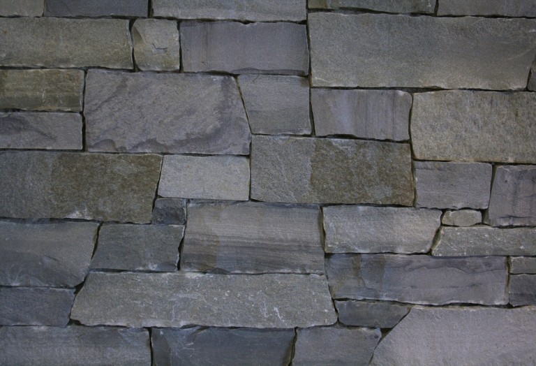 Moonlight Ledge Thin Veneer - Montana Rockworks